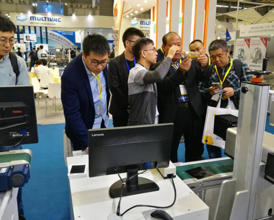 泰德激光包裝展2.jpg 泰德激光包裝展2.jpg